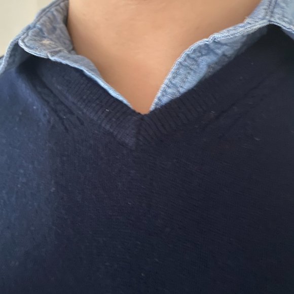 Kind Deer Cashmere Sweater (Navy, Super Soft) - Picture 3 of 7